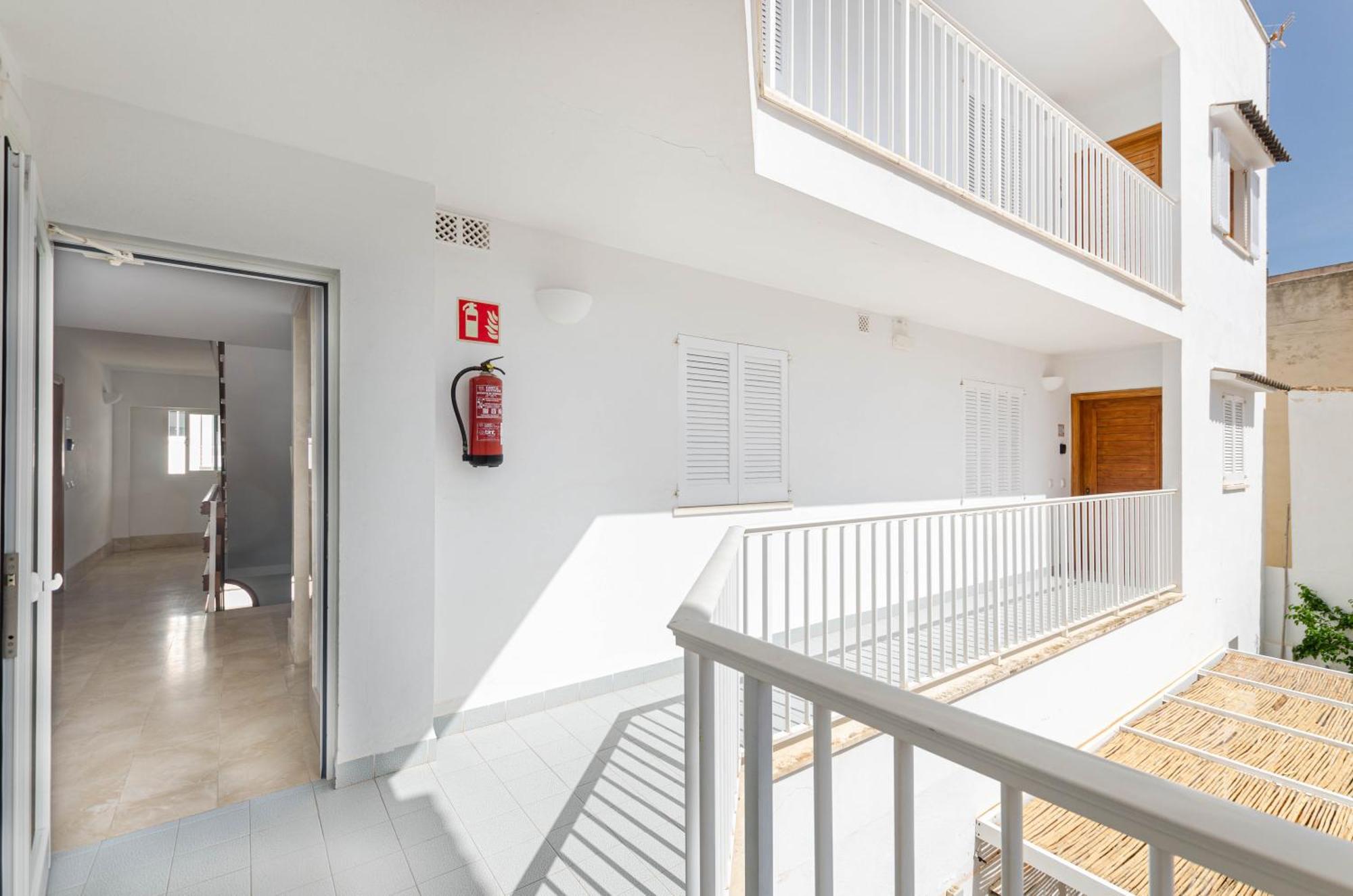 Mar Brava Apartments Кан-Пікафорт Екстер'єр фото